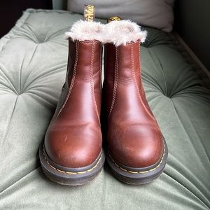 Doc Martens Leonore fur lined boots